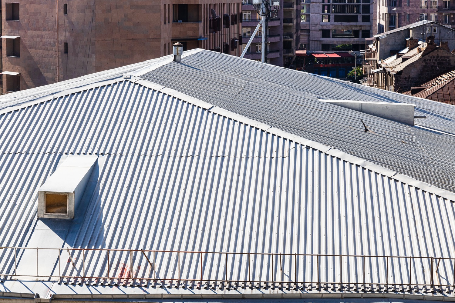 Metal Building Roof